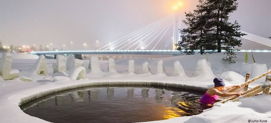 Luci invernali a Rovaniemi Hotel Arctic city