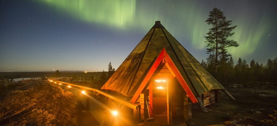 Natura estiva a Rovaniemi Arctic light hotel