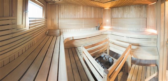 Glamping & Aurore Autunnali a Muonio