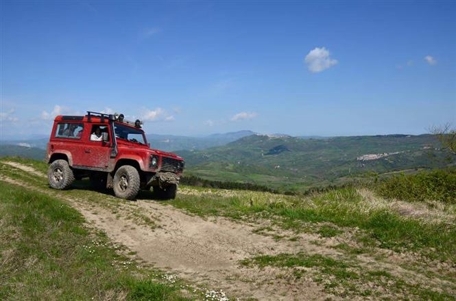 Off-Road Vehicle Tour in Lower Molise