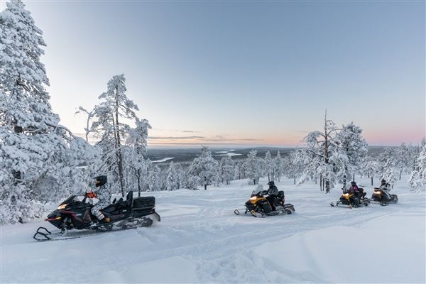 Avventura a Rovaniemi al Nova Skyland