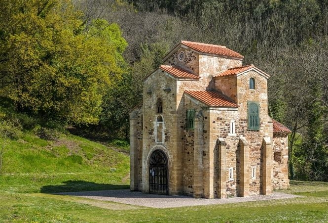 Il Magnifico nord della Spagna  - Self Drive